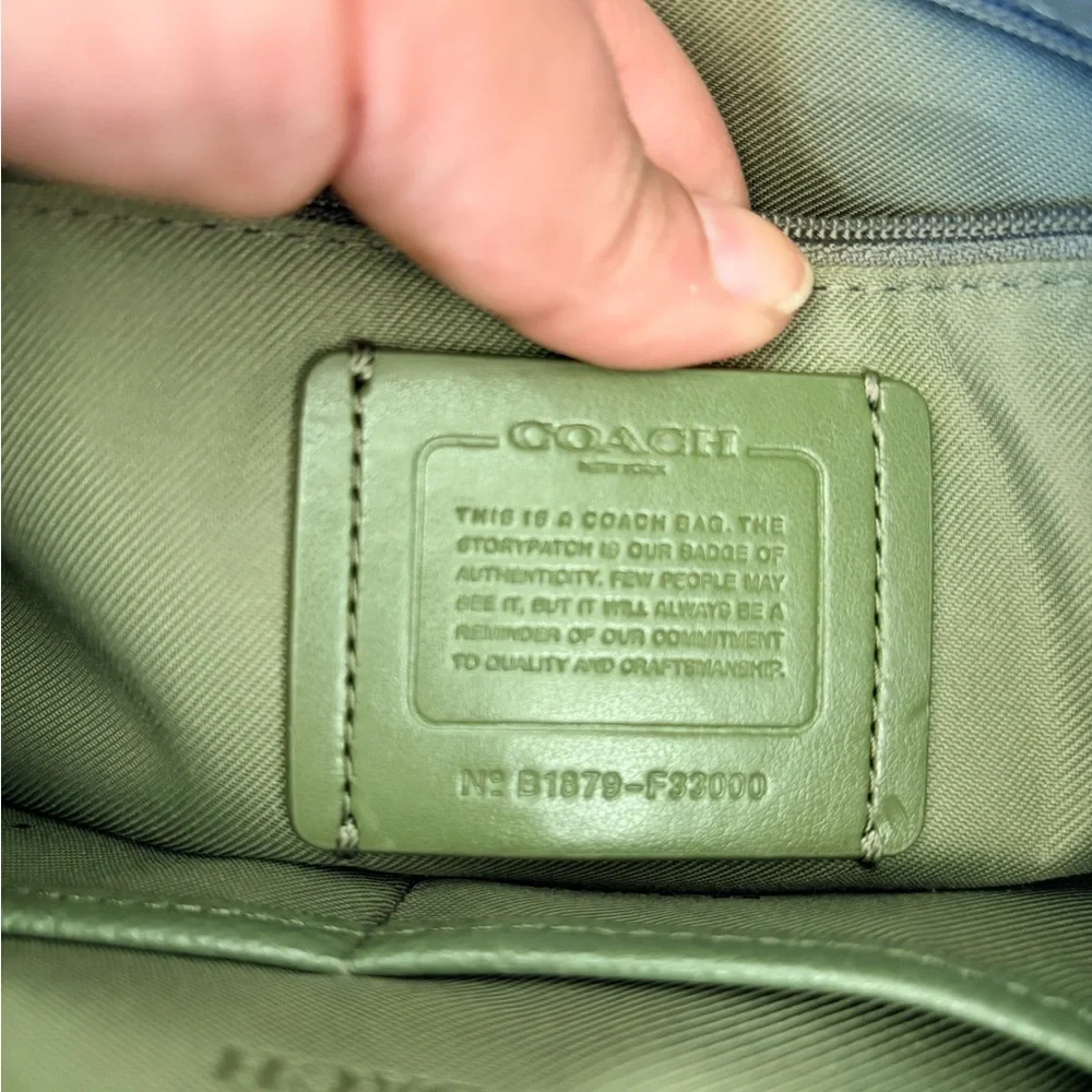 💚Coach💚 Army Green Leather Hobo Shoulder Bag - Picture 12 of 14